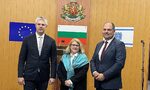 По данни на AmCham: 9.5 трлн. долара е достигнал стокообменът между ЕС и САЩ през миналата година По данни на AmCham: 9.5 трлн. долара е достигнал стокообменът между ЕС и САЩ през миналата година