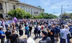 Протестът на работещите в обществените медии подрани, блокирано е кръстовището на университета