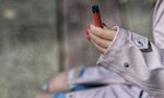 Еднократни вейпове ще има поне още 3 месеца, другите електронни цигари остават Еднократни вейпове ще има поне още 3 месеца, другите електронни цигари остават