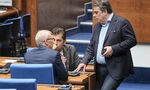 След труса: "Продължаваме промяната" търси изход от кризата и начин да спре роенето в партията След труса: "Продължаваме промяната" търси изход от кризата и начин да спре роенето в партията