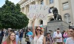 "Да свалим бухалките на дерибеите": Хиляди протестираха срещу политическата репресия (видео) "Да свалим бухалките на дерибеите": Хиляди протестираха срещу политическата репресия (видео)