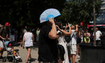 До 43°C: Европа е затисната от нова гореща вълна До 43°C: Европа е затисната от нова гореща вълна