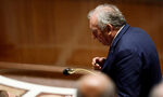 Френският парламент свали премиера след само 9 месеца на поста Френският парламент свали премиера след само 9 месеца на поста