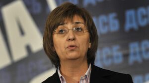 Екатерина Михайлова: Вместо правова държава виждаме политически партизански акции