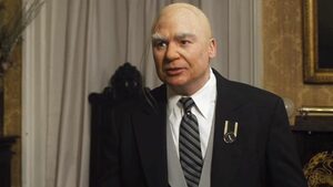 Майк Майърс дава съвети по "Оскар" етикет на Кевин Клайн (видео)