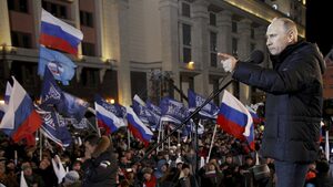 Първият ден след победата на Путин започва с протести