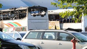Три години след атентата в Бургас жертвите ще бъдат почетени на церемония на летището