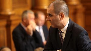 Цветанов ще се яви пред комисията "Сидеров", когато му дойде редът (видео)
