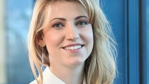 Дъщерята на Цветан Василев е с мярка за неотклонение в Сърбия