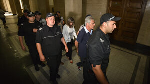 Разследвани за присвояване от КТБ посетиха столичното следствие