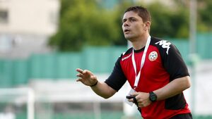 Треньор на надеждата