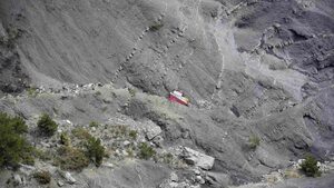 Прекратено е издирването на телата от разбилия се самолет на Germanwings