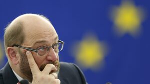 Мартин Шулц: Не разбирам защо Ципрас пак се съюзи с националисти