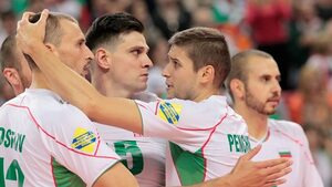 България докосна финала на Евроволей, но изпусна Франция накрая