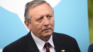 Стефан Воденичаров: Щом управляващите ни наричат "феодални страци" и "просяци", те не разбират ролята на БАН