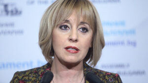 Манолова обвини МВР, че не е дало шанс на Бююк да се защити