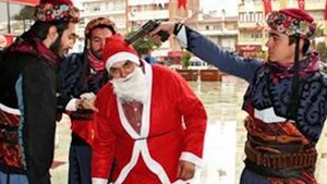 Атаката в Истанбул и Дядо Коледа с пистолет до главата