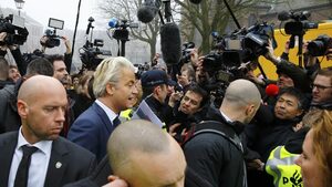 Герт Вилдерс спря публичните си прояви от съображения за сигурност