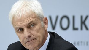 Прокуратурата в Германия разследва шефа на "Фолскваген" за пазарни манипулации