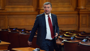 В парламента са внесени в пъти по-малко законопроекти сравнено с предишните два