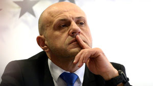 Томислав Дончев: До 1.5 г. ще направим излишна хартията в администрацията