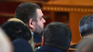 Пеевски в писмо до медии се обяви за жертва на автори на фалшиви новини