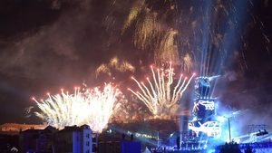 С кукери, светлинно шоу и заря Пловдив стана Европейска столица на културата
