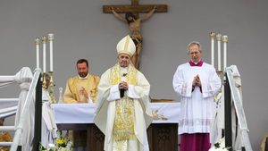 Днес е вторият ден от визитата на папата в България