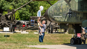 Фотогалерия: Денят на бащата във Военноисторическия музей