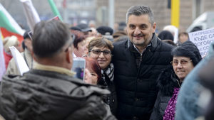 Кирил Добрев нападна Станишев за критиките му към БСП на изборите