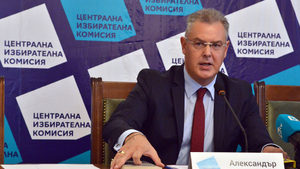 Нямам информация за тежки нарушения на изборите в София, обяви говорителят на ЦИК