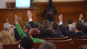 След теча на данни от НАП парламентът ще мисли за по-строги наказания за киберпрестъпления