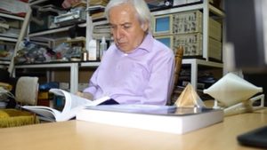 Учителят Теодосий Теодосиев: Възхитен съм, че децата се върнаха в училище