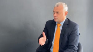 Молбата за разпит на Васил Божков стигна до Външно министерство