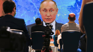 Путин: Ако САЩ помагат на Навални, службите ни го следят, но защо да го тровят
