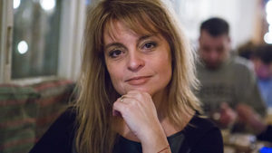 По пътя си трябва да имате две неща: хора до себе си и увереност