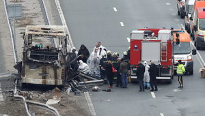 Част от документацията на катастрофиралия на "Струма" автобус е изгоряла