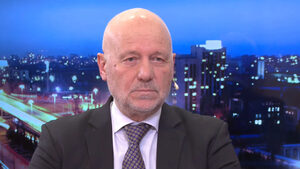 Президентът демонстрира разкрачена позиция за НАТО
