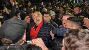 Прокуратурата анализира 10 компютърни експертизи по разследването, по което Борисов беше арестуван