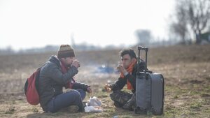 И бежанците от Афганистан и Сирия се увеличават