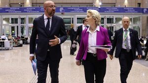 ЕС забранява вноса на руски петрол по море