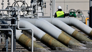 Запасяването с газ става задължително, 80% резерв до октомври