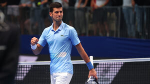 Директорът на Australian Open открехна вратата за връщане на Джокович