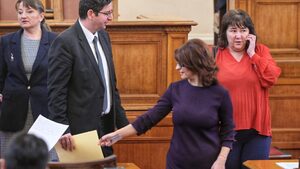 Росица Велкова: През януари ще трябва да чакаме приходите от ДДС, за да платим пенсиите