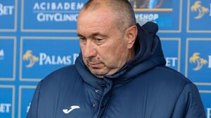 Стоилов: Решението ми за "Левски" е взето отдавна, но ще го кажа след мача