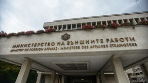 Няма данни сред пътниците, пътували в катастрофиралия самолет във Вашингтон, да има българи