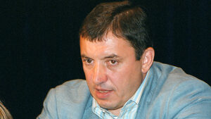 Инфографика: Алексей Петров като огледало на българския преход