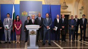 Правителството иска разширяване на сътрудничеството с прокуратурата