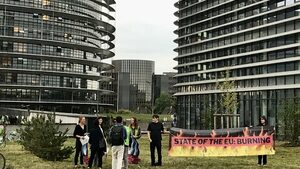Протестът пред Европарламента