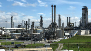 Австрийският енергиен гигант OMV преосмисля бъдещето си